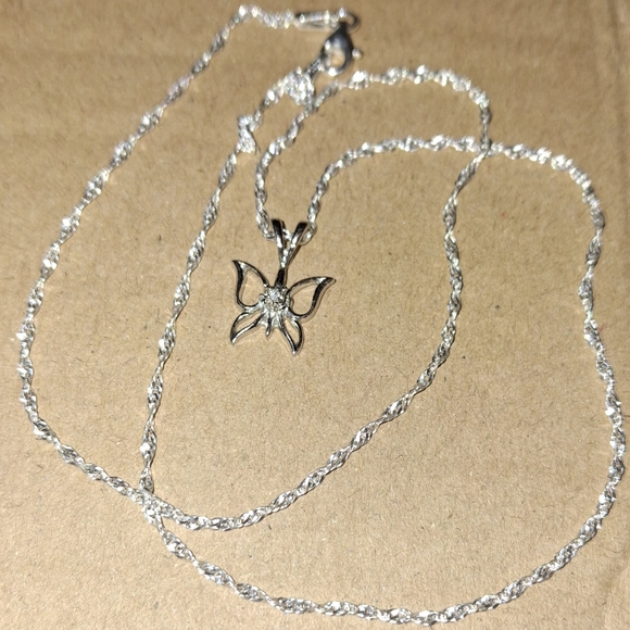 Signed vtg sterling butterfly crystal pendant  new dainty 925 chain - Picture 4 of 11